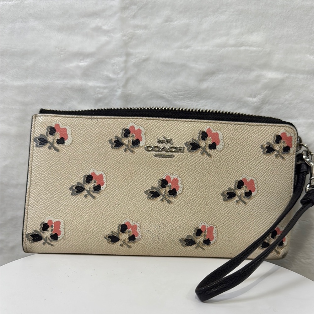 Coach Cream and Black Minnie Mouse Wristlet